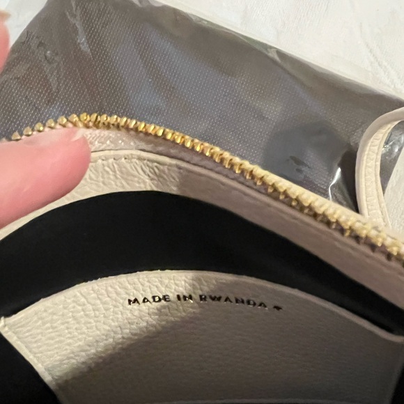 KATE SPADE ♠️ UNISEX ON PURPOSE STUDDED LEATHER CROSSBODY IN BEACHBONE NWT - Picture 5 of 10